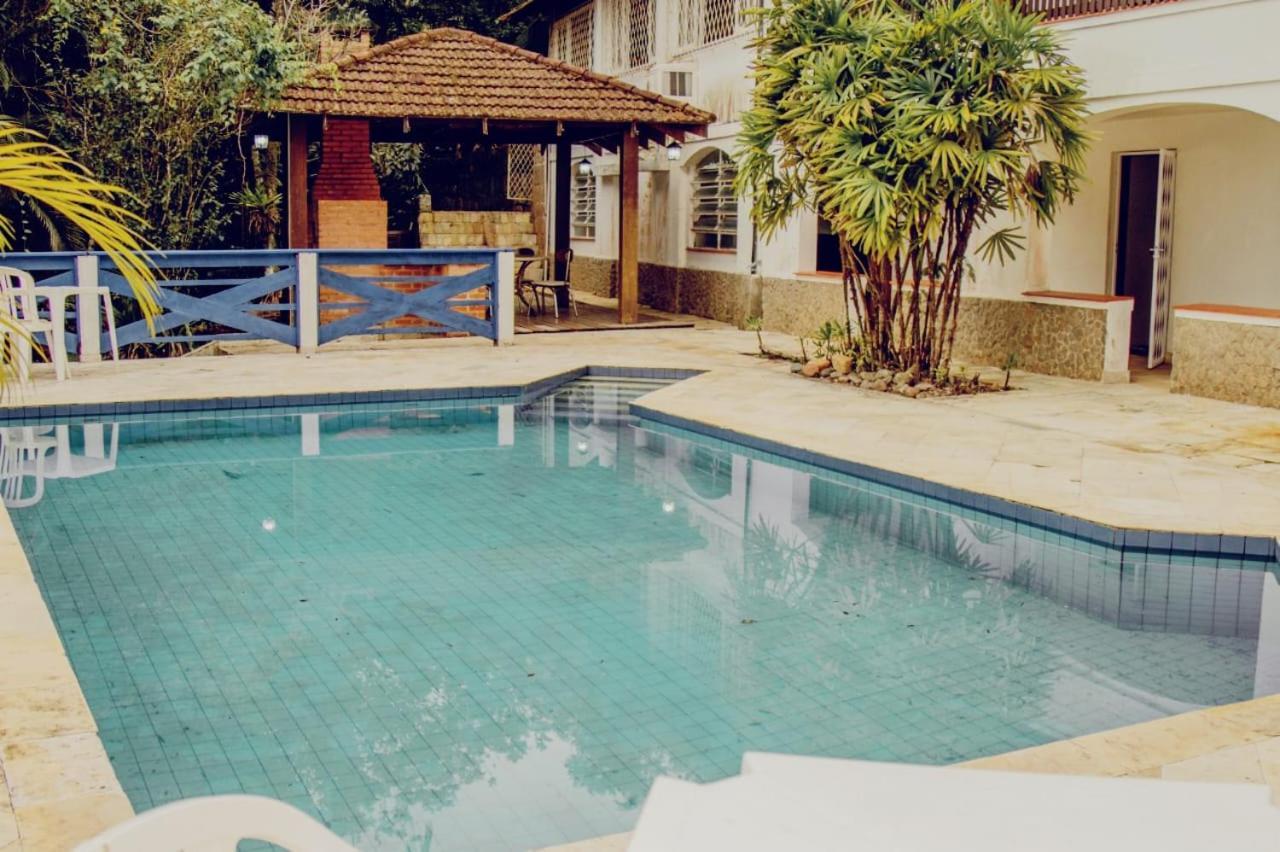 Gajah Hotel Джойнвил Екстериор снимка