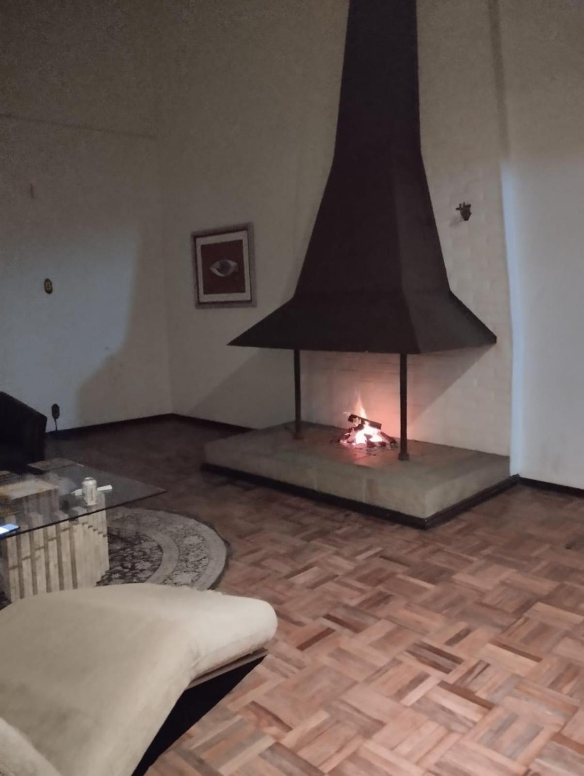 Gajah Hotel Джойнвил Екстериор снимка